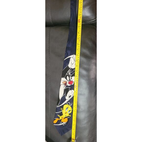 Vintage LOONEY TUNES MANIA 1995 Necktie Tie Sylvester & Tweety 58” 100% Silk - Picture 8 of 8